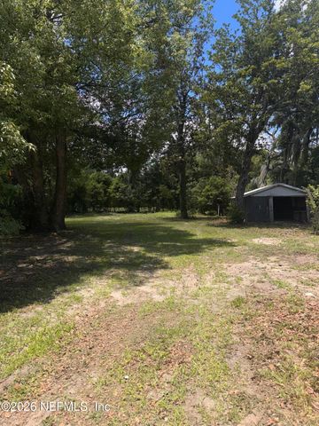 12746 WOODLAND Avenue, Jacksonville, FL 32218