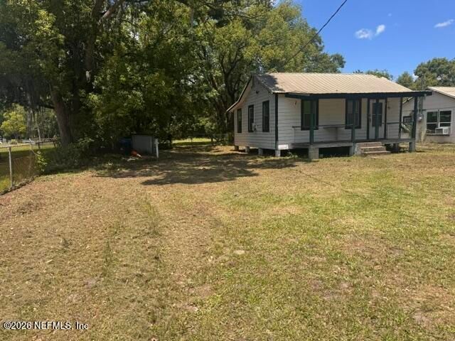 12746 WOODLAND Avenue, Jacksonville, FL 32218