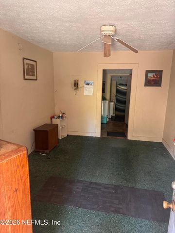 12746 WOODLAND Avenue, Jacksonville, FL 32218
