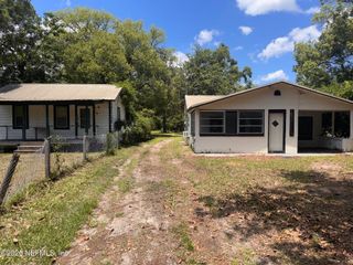 12746 WOODLAND Avenue, Jacksonville, FL 32218