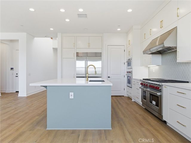 27558 Juniper Lane, Valencia, CA 91381