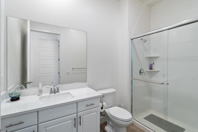 5000 Fieldview Ln, Roseville, CA 95747