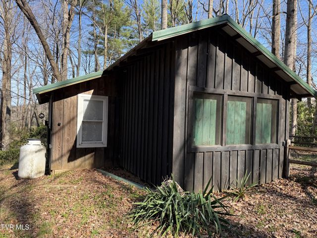 1770 Red Brush Road, Mountain City, TN 37683