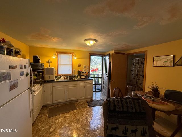 1770 Red Brush Road, Mountain City, TN 37683