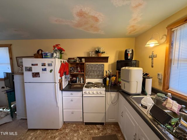 1770 Red Brush Road, Mountain City, TN 37683