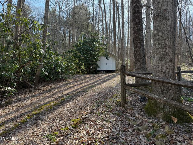 1770 Red Brush Road, Mountain City, TN 37683