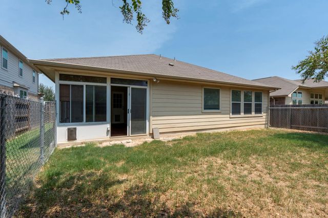322 Strawberry Blonde DR, Buda, TX 78610