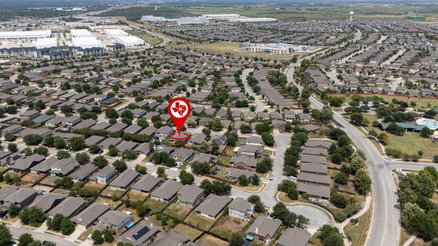 322 Strawberry Blonde DR, Buda, TX 78610