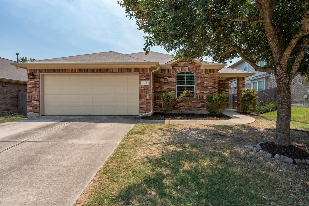 322 Strawberry Blonde DR, Buda, TX 78610