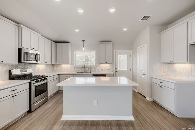 605 Jaboncillo St, New Braunfels, TX 78132