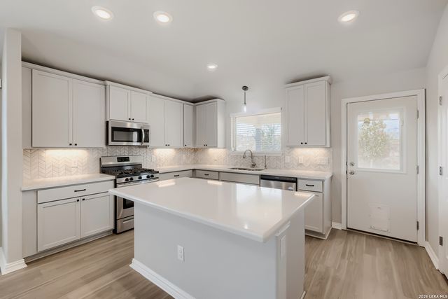 605 Jaboncillo St, New Braunfels, TX 78132