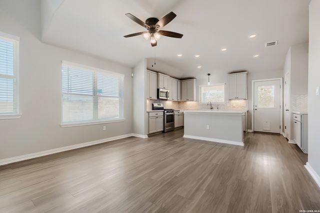 605 Jaboncillo St, New Braunfels, TX 78132
