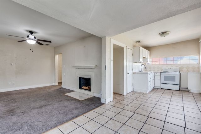 1015 Kings Highway, Dallas, TX 75208