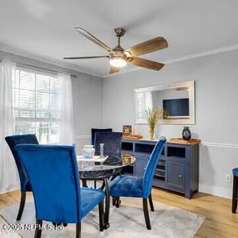 4315 PLAZA GATE Lane S 202, Jacksonville, FL 32217