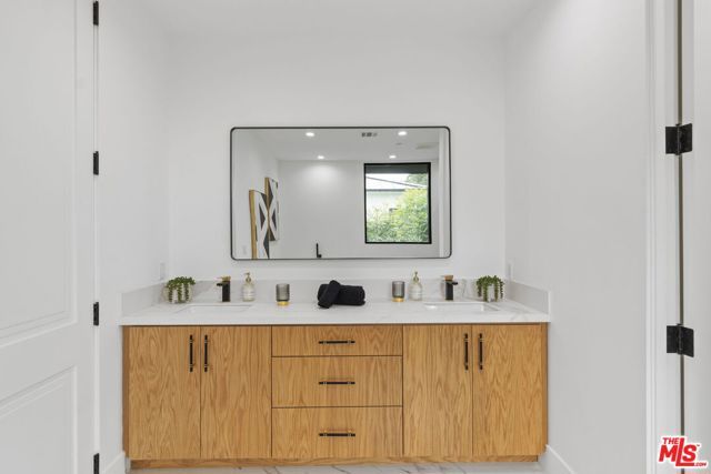 4535 Haskell Avenue, Encino (los Angeles), CA 91436