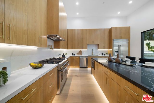 4535 Haskell Avenue, Encino (los Angeles), CA 91436