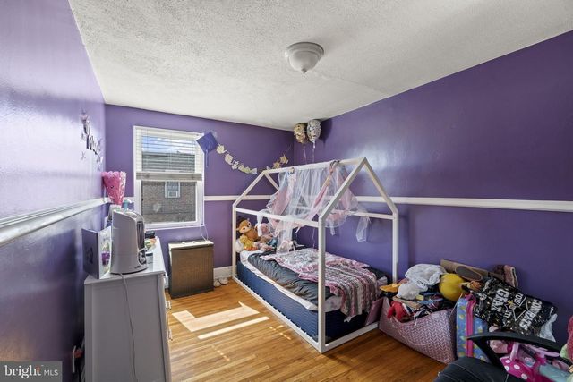 3902 ELSINORE ST, Philadelphia, PA 19124