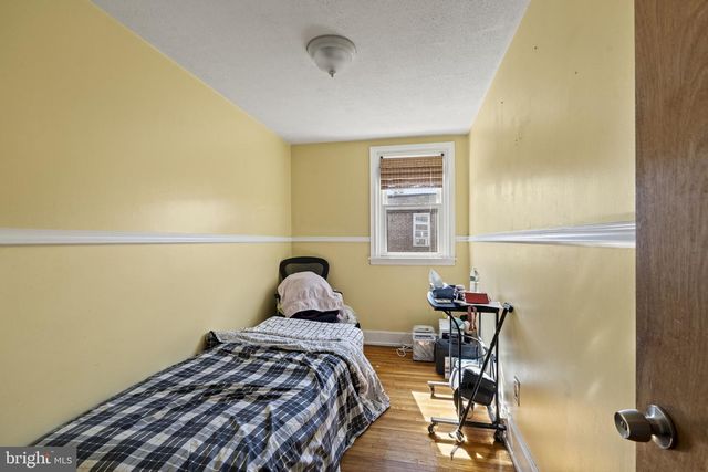 3902 ELSINORE ST, Philadelphia, PA 19124