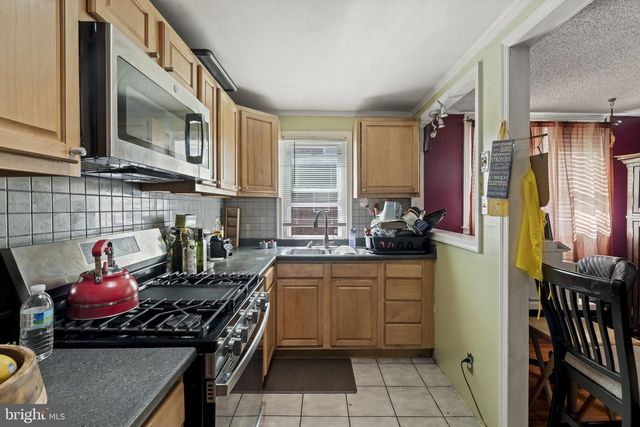 3902 ELSINORE ST, Philadelphia, PA 19124