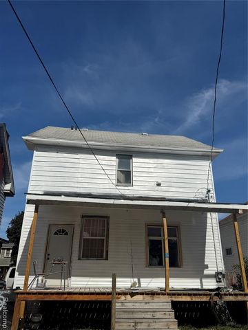 6735 Clifton Street, Detroit, MI 48210