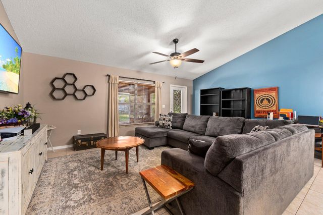 6610 NW Omega Road, Port St. Lucie, Port St Lucie, FL 34983