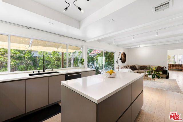 4101 Tarrybrae Terrace, Tarzana (los Angeles), CA 91356