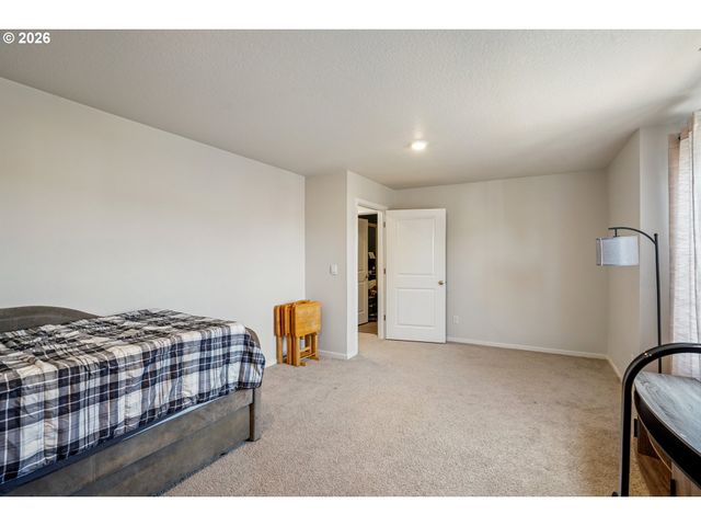 478 GREENCREST St Ne, Salem, OR 97301