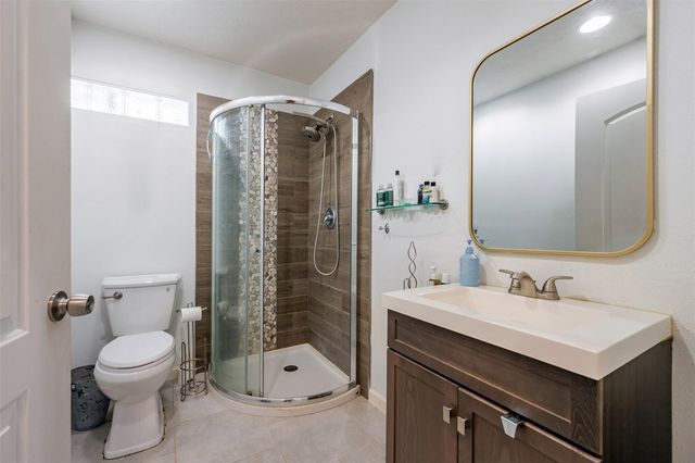2111 Gray Falls Drive, Houston, TX 77077