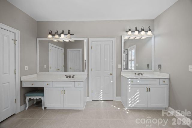 4210 Crepe Ridge Drive, Denver, NC 28037