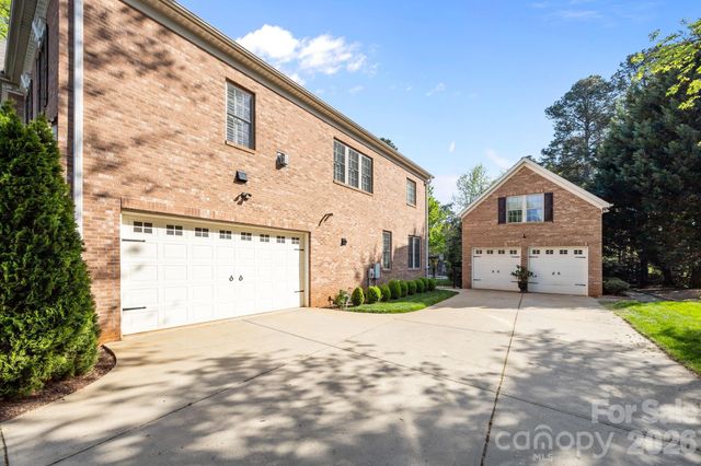 4210 Crepe Ridge Drive, Denver, NC 28037