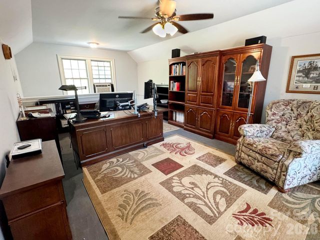 4210 Crepe Ridge Drive, Denver, NC 28037