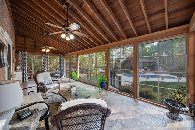 4210 Crepe Ridge Drive, Denver, NC 28037