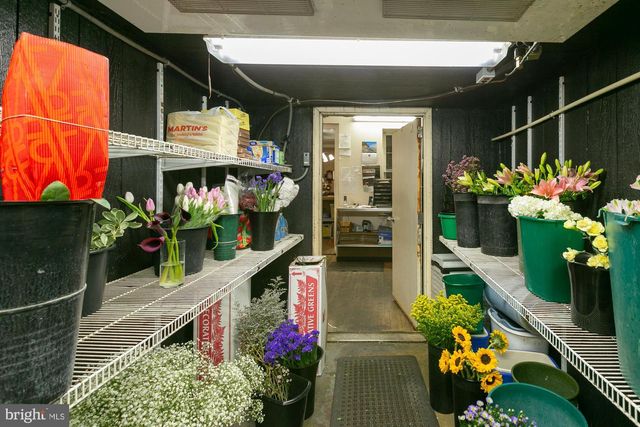 118 W MARTIN, Martinsburg, WV 25405