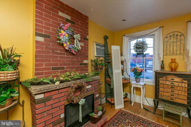 118 W MARTIN, Martinsburg, WV 25405