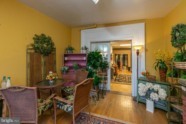 118 W MARTIN, Martinsburg, WV 25405