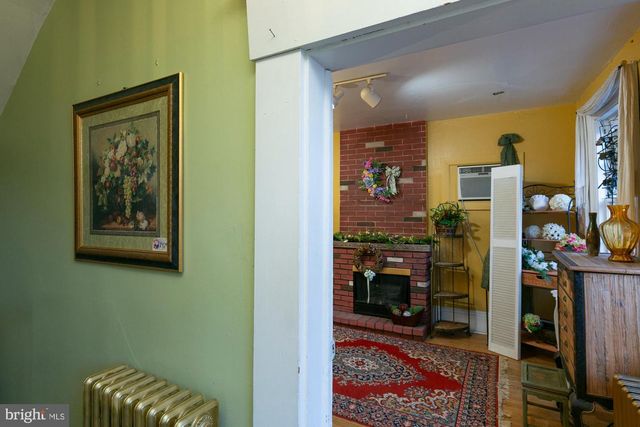 118 W MARTIN, Martinsburg, WV 25405