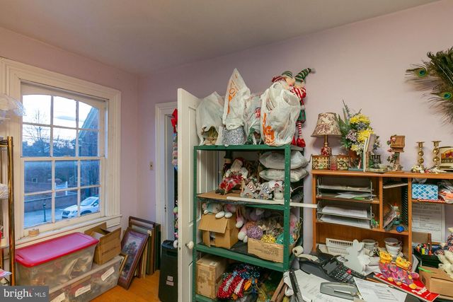 118 W MARTIN, Martinsburg, WV 25405