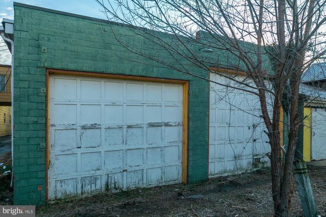 118 W MARTIN, Martinsburg, WV 25405