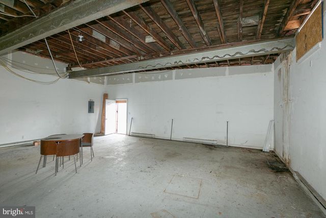 118 W MARTIN, Martinsburg, WV 25405