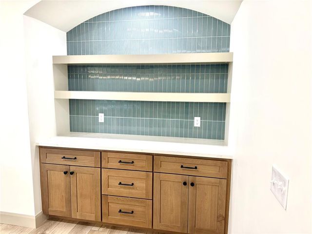 11517 NW 103rd Street, Yukon, OK 73099