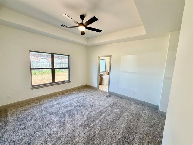 11517 NW 103rd Street, Yukon, OK 73099