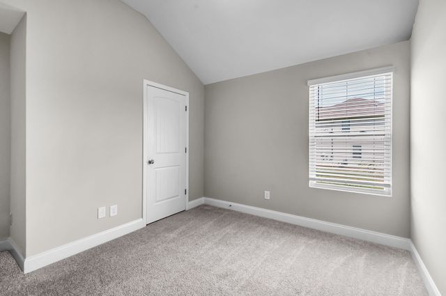 1055 E Piney Rd, Dickson, TN 37055