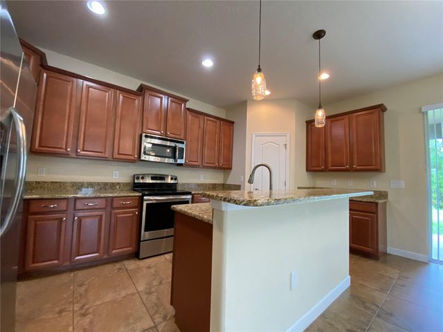 6119 WATERSIDE ISLAND LANE, Winter Garden, FL 34787