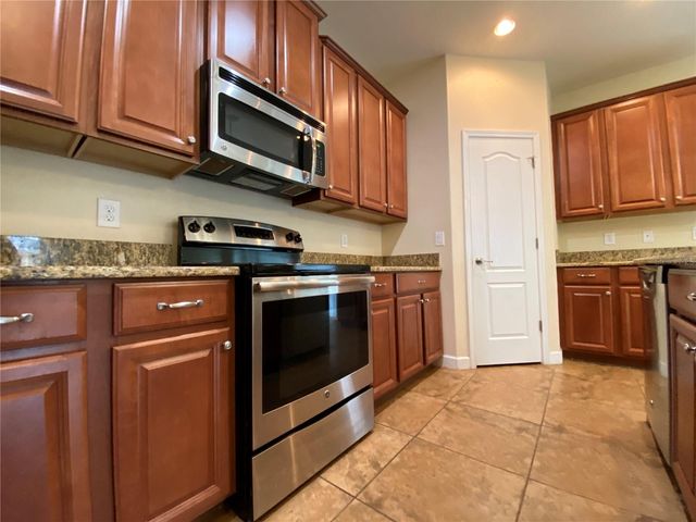 6119 WATERSIDE ISLAND LANE, Winter Garden, FL 34787