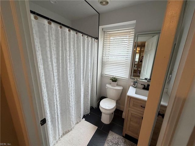 824 Heritage PT, Chesapeake, VA 23322