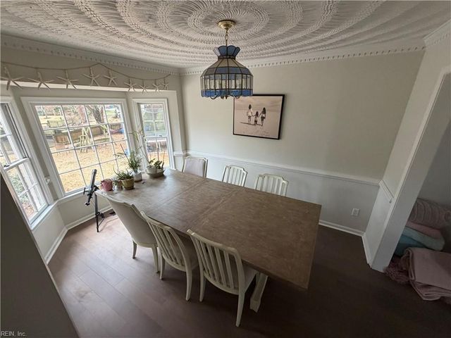 824 Heritage PT, Chesapeake, VA 23322