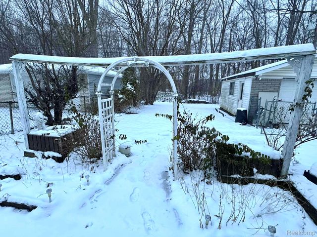 8320 Orhan Street, Canton Charter Township, MI 48187