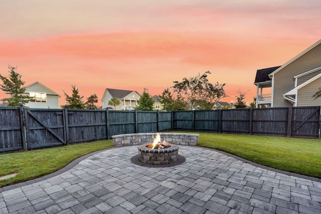 174 Callibluff Drive, Summerville, SC 29486