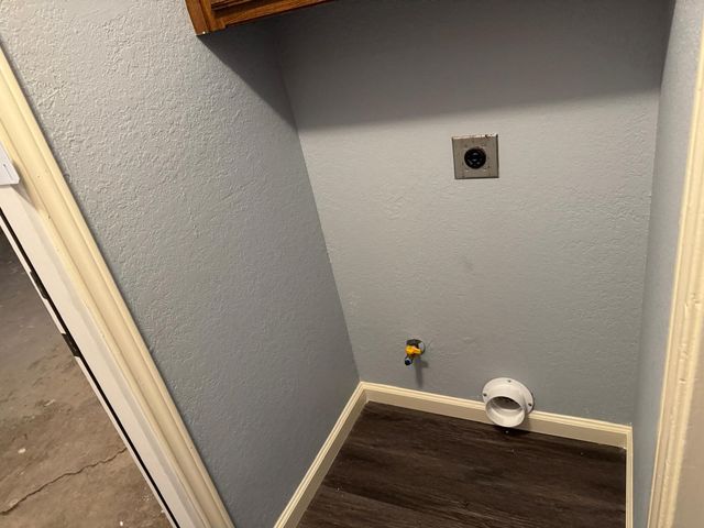 211 Douglas Drive, Wylie, TX 75098