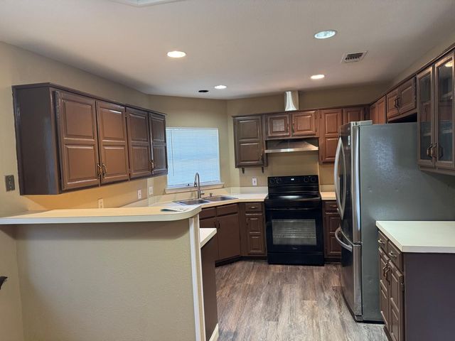 211 Douglas Drive, Wylie, TX 75098